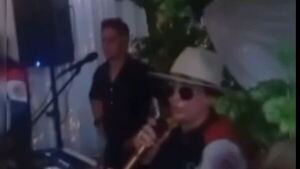Con música en vivo despiden al camionero que cayó del puente: debía celebrar su cumple este sábado