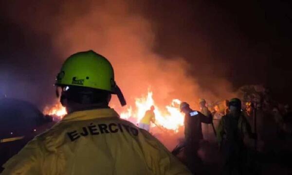 Bomberos y más de 100 militares controlan incendio forestal en el Chaco – Prensa 5