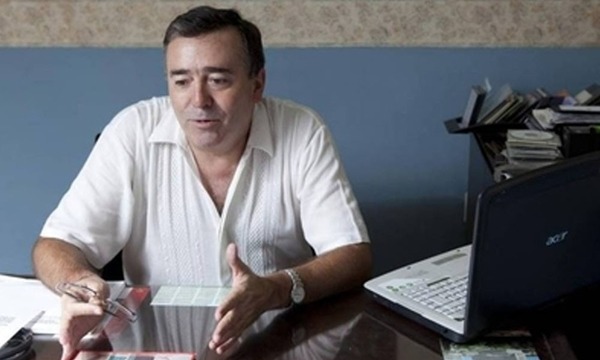 El prebenderismo y el clientelismo se naturalizaron como parte del «ser colorado», sostiene analista