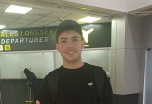 Alexis Fariña viajó a Estados Unidos para sumarse a su nuevo club | Unicanal