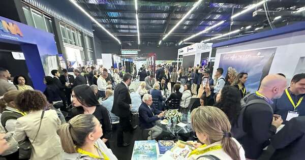 La Nación / Culminó inédito evento de negocios en CDE con 8 mil participantes, según titular de Rediex