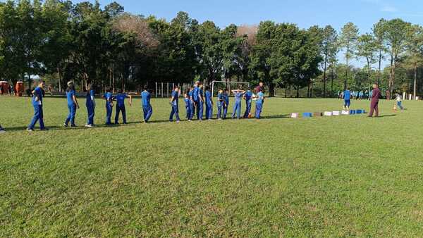 Escuelas participaron en la apertura de “Kids Athletic 2025”
