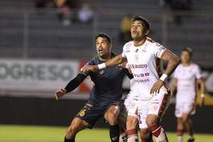 Ecuador: Carlos Rolón anota en eliminación del Aucas - Fútbol - ABC Color