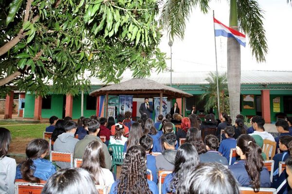 Educando en Justicia: alumnos de Caaguazú participaron de talleres instructivos