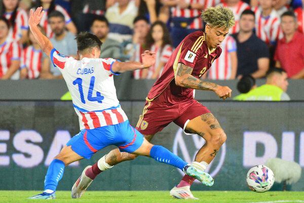 Versus / ¡Garra guaraní! Albirrojos acaparan entre los jugadores con más quites de las Eliminatorias