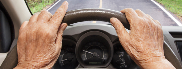 Aprueban proyecto que establece el ñandutí como símbolo para conductores de 65 años en adelante » San Lorenzo PY