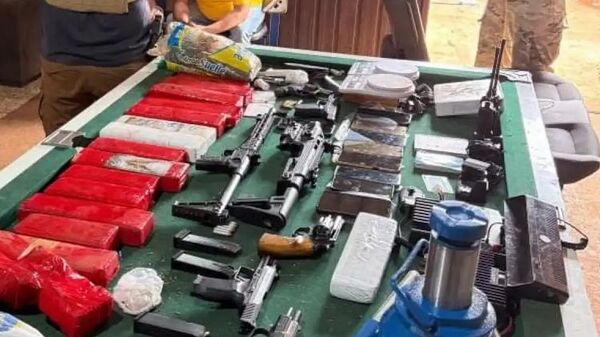 Popular / Procedimiento en la "terraza" deja detenidos y evidencias incautadas