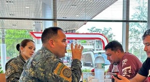 Defensa investiga a miembros de FTC que tomaban cervezas en pleno servicio
