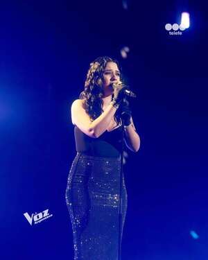 Nathalie Aponte se quebró en vivo y fue salvada por los coaches en La Voz Argentina 2025 - Música - ABC Color