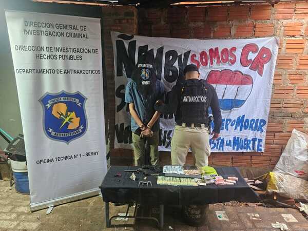 Popular / Desbaratan red de microtraficantes del clan Rotela