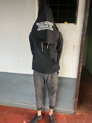 Detienen a hombre por hurto en escuela del barrio San Pedro en Encarnación