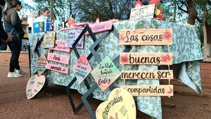 Estudiantes del Centro Educativo Nuevo Amanecer celebran feria anual de manualidades - Concepción al Día