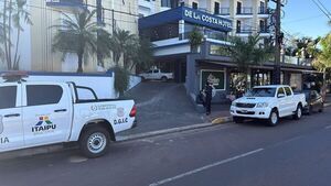 Allanan hotel en Encarnación tras hallazgo de cuerpo calcinado en Cambyretá