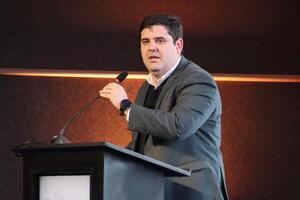 Continúa el debate sobre la aftosa: “Estamos muy cerca de llegar a un acuerdo”, aseguró Martin