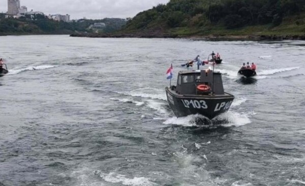 Recibe primera de 12 lanchas rápidas para patrulla fluvial