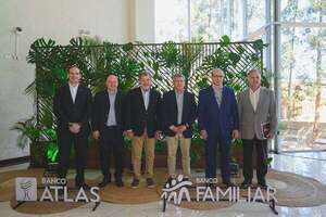 Banco Atlas y Banco Familiar marcan agenda en la Expo Paraguay-Brasil 2025 - Empresariales - ABC Color