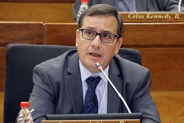 Pastor Vera Bejarano pide debatir sobre la paridad electoral - Política - ABC Color