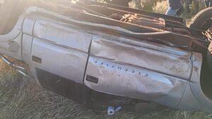 Popular / Chofer brasileño falleció tras volcar en Puerto Indio
