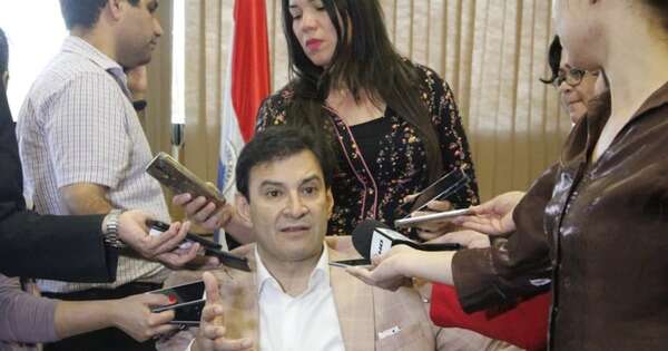 La Nación / “No podemos aparentar demencia, porque daña al Congreso”