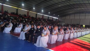 Altos: 8 sacerdotes casaron a 104 parejas en boda colectiva