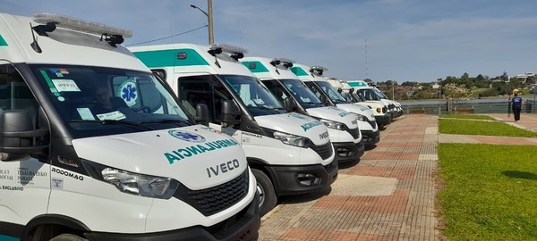 Nuevas ambulancias fortalecen el sistema de salud en Itapúa