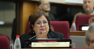 Denuncian cobro de "peajes" en el Senado y crece la crisis por corrupción