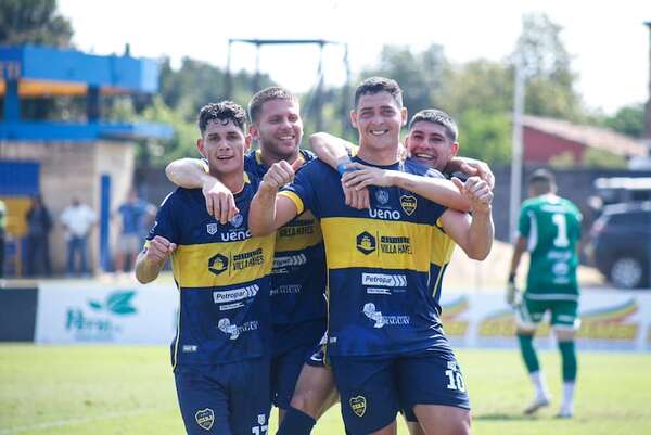 12 de Junio goleó y mantiene la esperanza de ascender a Primera - Fútbol de Intermedia - ABC Color