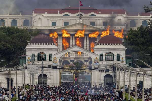 Protección a corruptos puede causar reacción como en Nepal, advierte colorado disidente - Política - ABC Color
