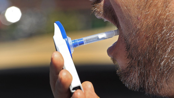 Legisladores avalan proyecto que incorpora test de drogas en controles de tránsito