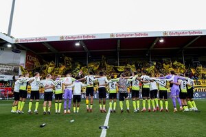 Versus / Borussia Dortmund es líder provisional tras ganar en Heidenheim