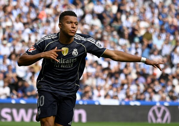 Versus / El Real Madrid logra una sufrida victoria ante la Real Sociedad
