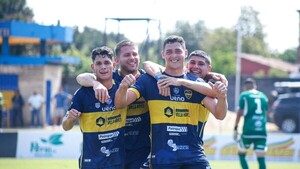 El 12 de Junio también gana y no tira la toalla