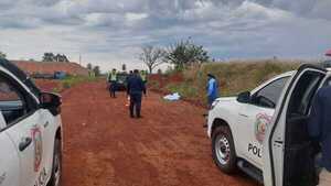 Hernandarias: Encuentran cuerpo con heridas de arma blanca en un camino de tierra