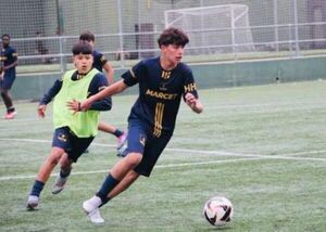 Popular / Promesa paranaense se abre camino en el fútbol catalán