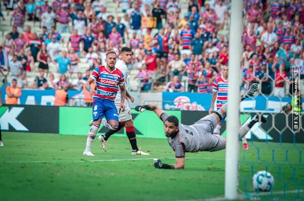Brasileirão: En el debut de Palermo, Fortaleza vence a Vitória - Fútbol Internacional - ABC Color