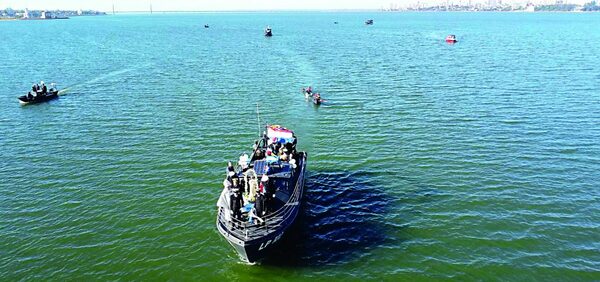 El río Paraná se vistió de fe para celebrar el Día de Stella Maris, patrona de los marinos - La Tribuna