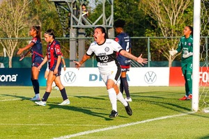 Olimpia se adueñó del superclásico femenino