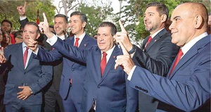 ANR busca convertir disidencia en consensos