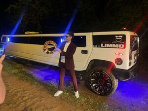 Popular / “Chipero cheto” llegó en limusina y armó guyryry en gala del Reality Show