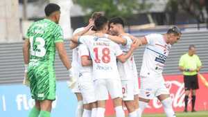 Nacional propina dura paliza a Olimpia