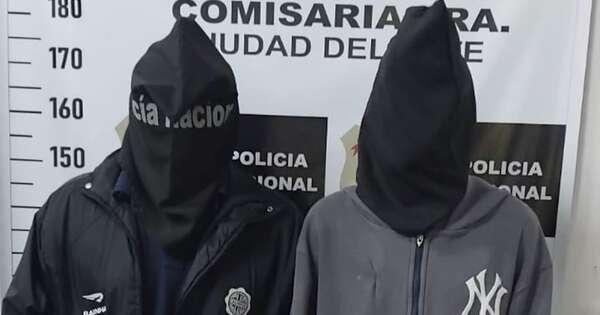 Diario HOY | Padre e hijo, detenidos por dejar a su suerte a mujer que convulsionó en edificio