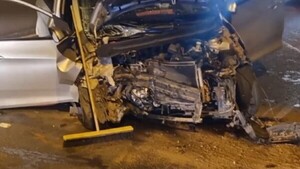 Choque fatal, bloqueo de carril y tránsito complicado en zona del ex Aratirí