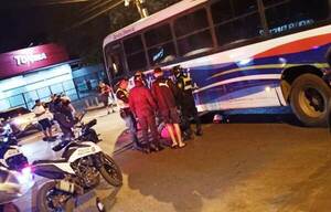 Colectivero ebrio provocó grave accidente en Luque •
