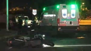 Motociclista muere al chocar contra la rotonda del Puente Héroes del Chaco