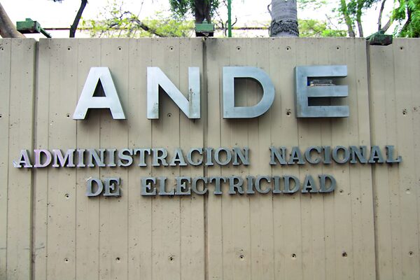 Diputados buscará consenso en proyecto de ley que crea nuevo ministerio - La Tribuna