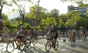 Limpio se suma por primera vez al Día Mundial sin Auto con una gran bicicleteada - OviedoPress