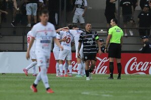 Versus / ¡Le agarró el gusto! Nacional afianza su superioridad sobre Olimpia