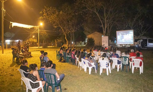 Cine nacional al aire libre: llega la cuarta edición de “La Placita de Película” en el departamento de Caaguazú - OviedoPress