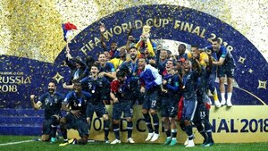 Versus / Un campeón del mundo con Francia anuncia su retiro a los 31 años
