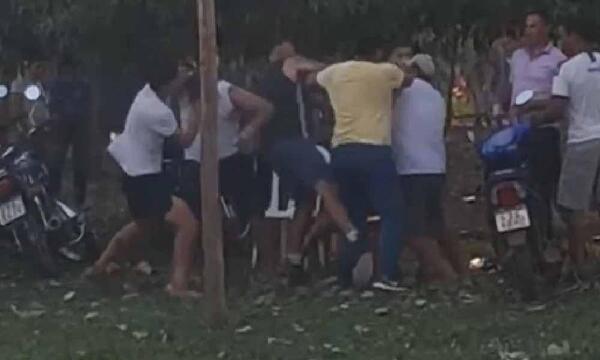 Pelea tras partido de fútbol empaña torneo parroquial en Concepción – Prensa 5